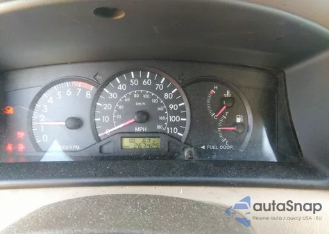 2005 Toyota Corolla Ce z USA, uszkodzony, nr VIN 1NXBR32E15Z557391